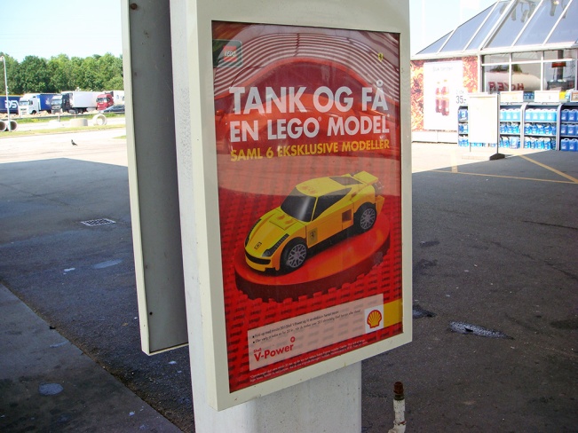 Shell's Ferrari LEGO